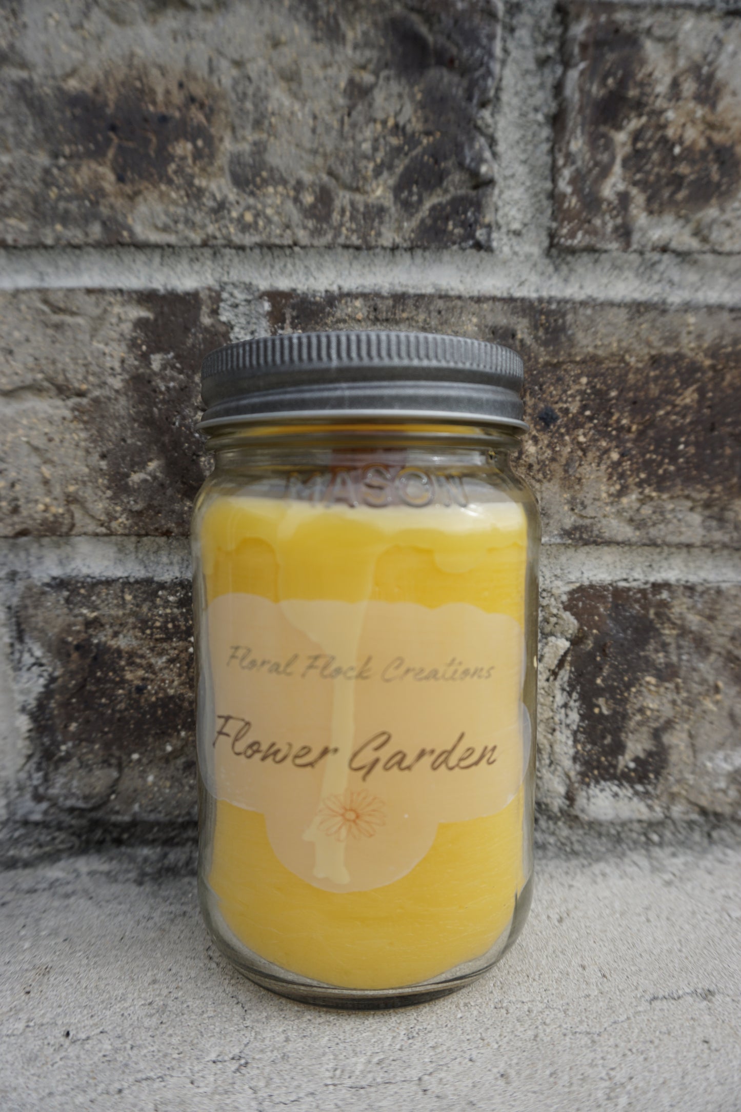 Flower Garden 13 oz Candle